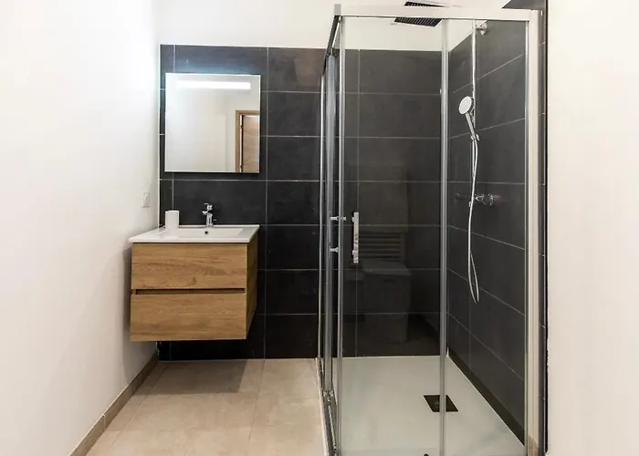 Mini * Bonifacio (Corsica)